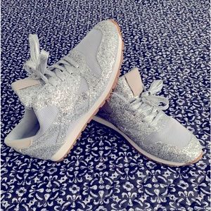Ladies size 10 glitter fashion sneakers